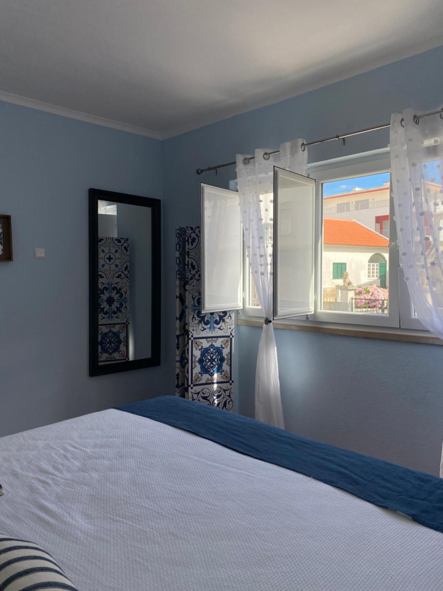 Casa Do Portao Azul - Espadarte Atouguia Da Baleia Luaran gambar