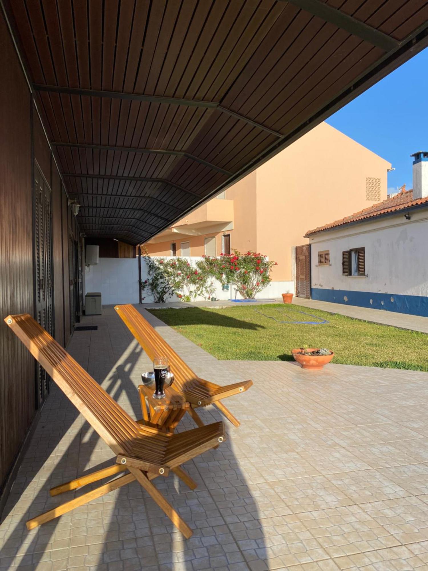 Casa Do Portao Azul - Espadarte Atouguia Da Baleia Luaran gambar